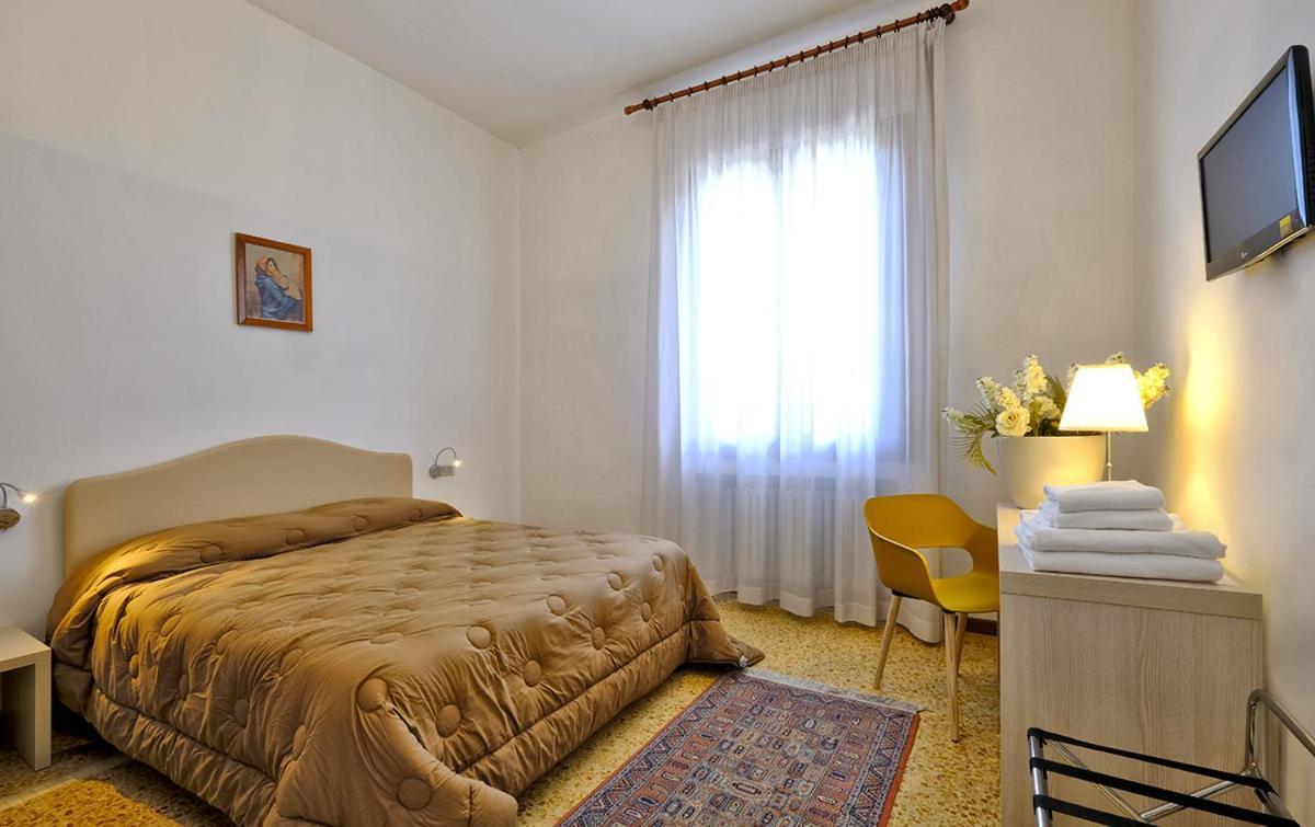 Locanda Al Santuario Peschiera del Garda Exteriör bild