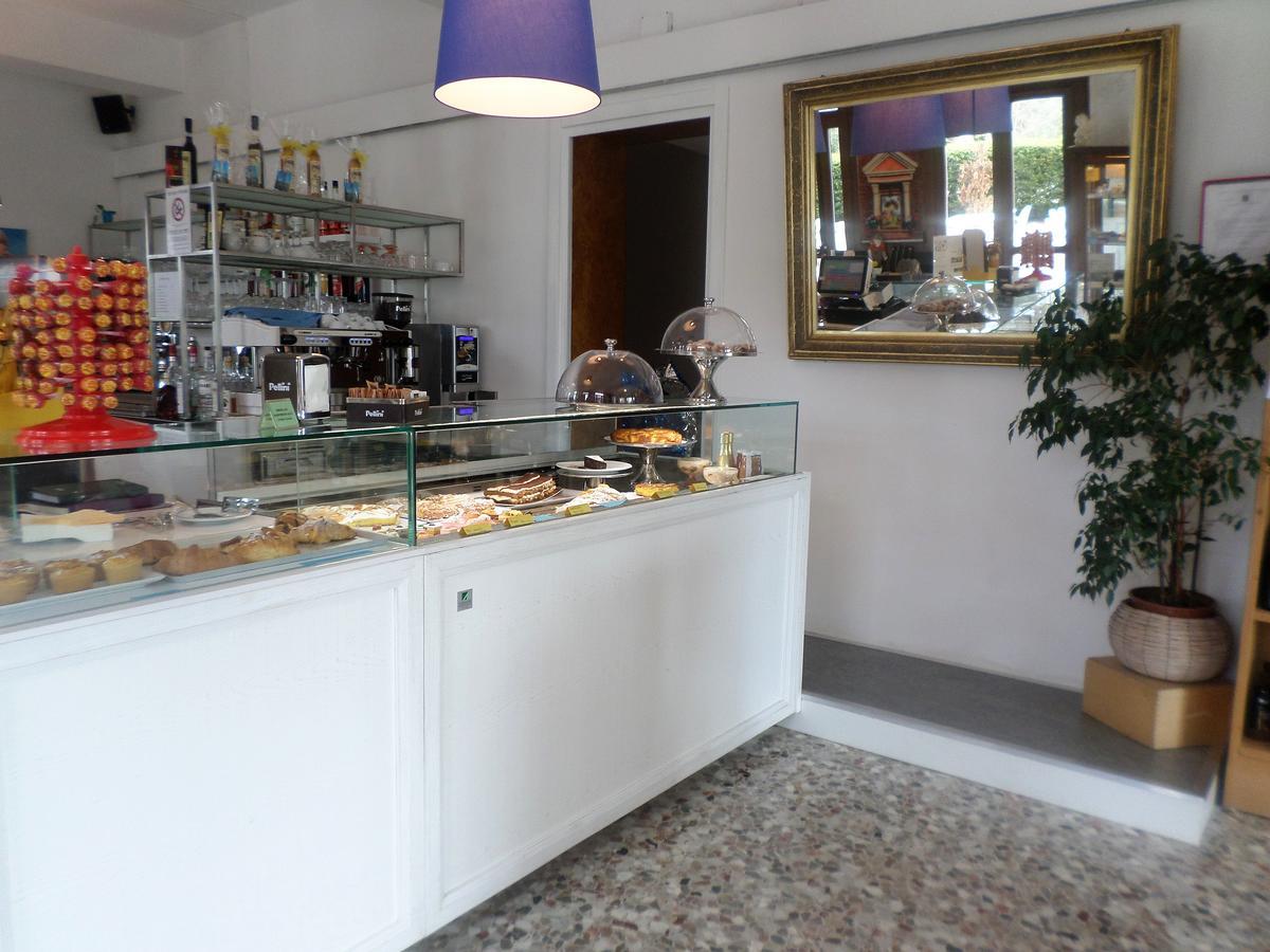 Locanda Al Santuario Peschiera del Garda Exteriör bild
